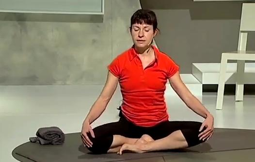 Rueda de yoga para practicar posturas